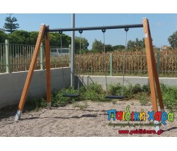 Ξύλινη κούνια παιδικής χαράς παιδιών 2 θέσεων με στρογγυλό μεταλλικό οριζόντιο